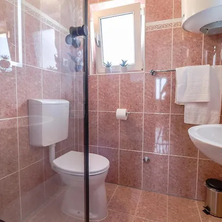 Apartment 4 Mugeba
