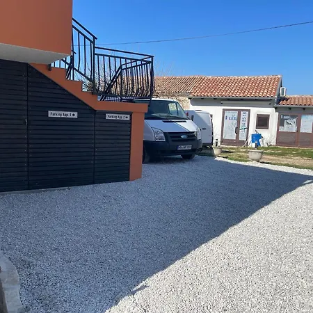 4 Apartment Mugeba